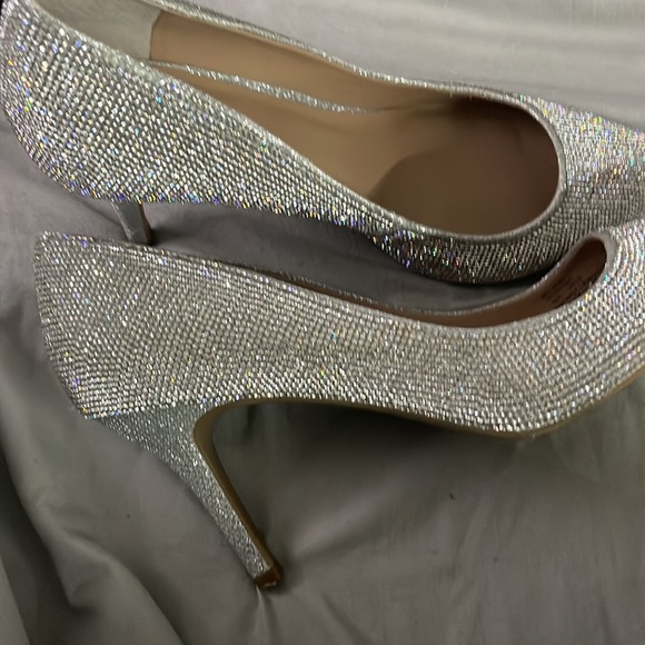 rhinestone heels - Picture 3 of 3
